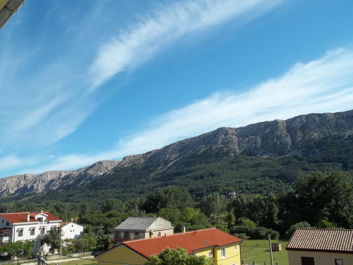 Jurandvor 7A Lovric Appartement Baška Buitenkant foto